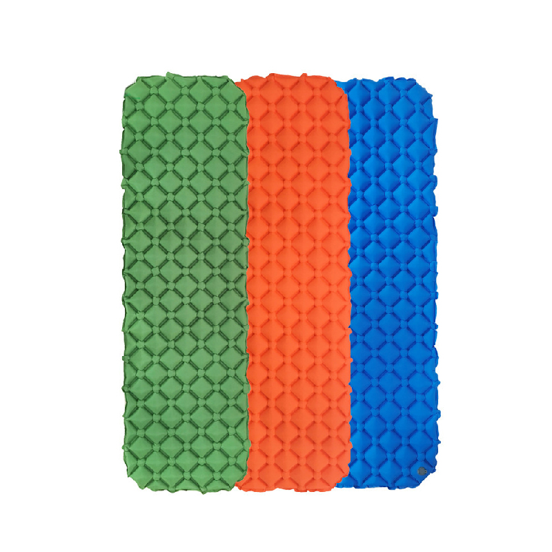 Diamond shaped pillow less